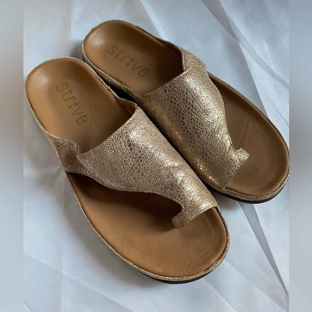 Strive Capri Sandals